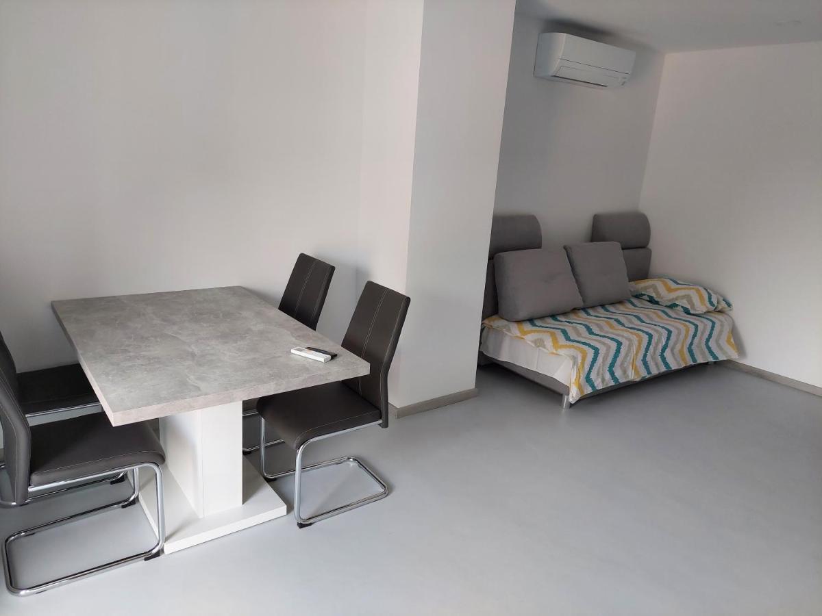 Apartma Rene Izola Eksteriør billede